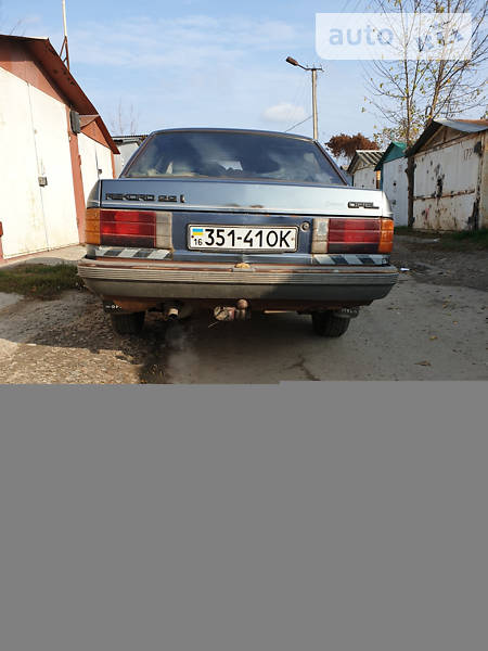 Седан Opel Rekord 1985 в Одессе