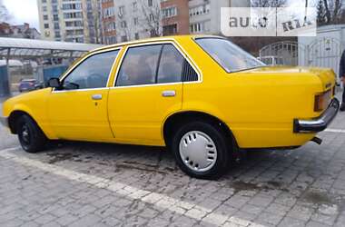 Седан Opel Rekord 1980 в Тернополі