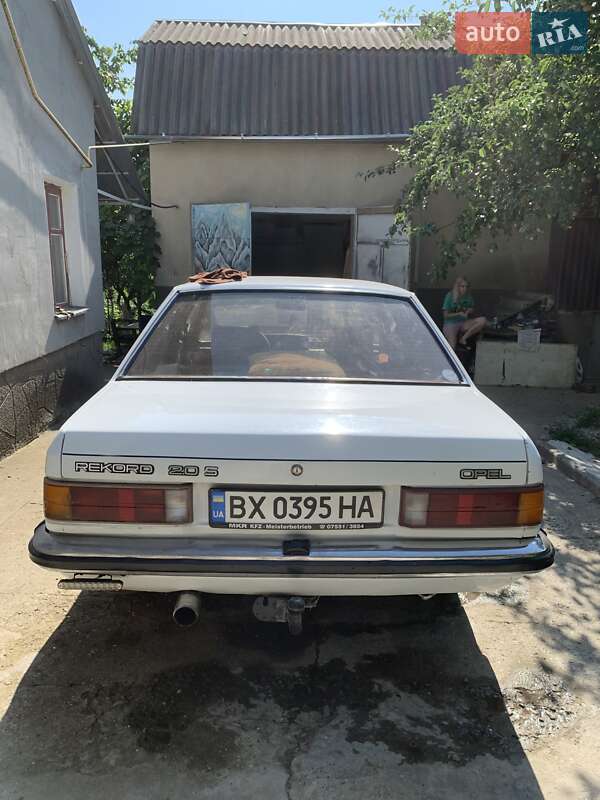 Седан Opel Rekord 1981 в Кам'янець-Подільському