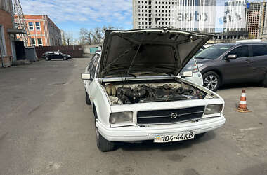 Купе Opel Rekord 1977 в Києві
