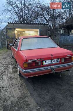 Седан Opel Rekord 1978 в Кам'янському