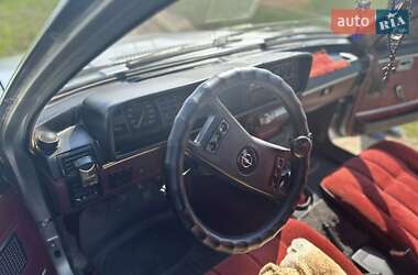 Седан Opel Rekord 1980 в Измаиле