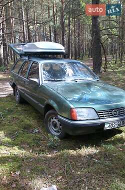 Універсал Opel Rekord 1986 в Луцьку