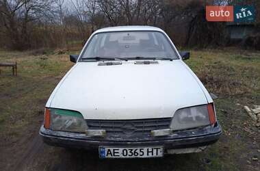 Универсал Opel Rekord 1986 в Конотопе
