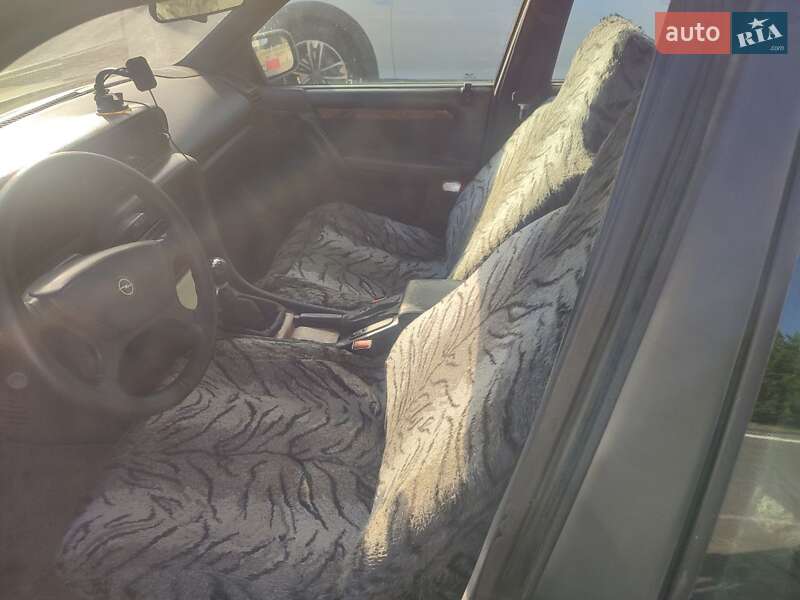 Седан Opel Senator 1988 в Запорожье