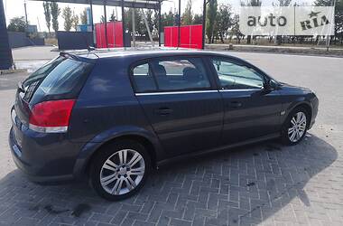 Универсал Opel Signum 2005 в Покровске