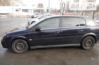 Хэтчбек Opel Signum 2003 в Киеве