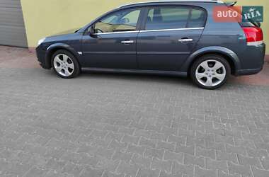 Ліфтбек Opel Signum 2007 в Кременці