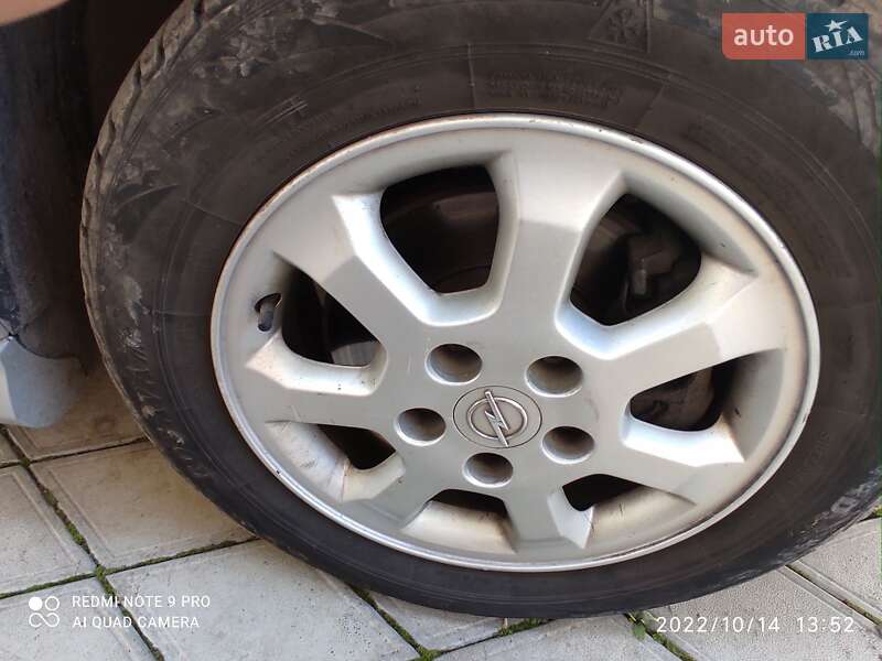 Хэтчбек Opel Signum 2006 в Казатине