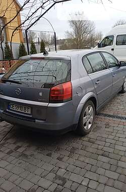 Хетчбек Opel Signum 2003 в Чернівцях