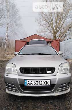 Хэтчбек Opel Signum 2003 в Борисполе