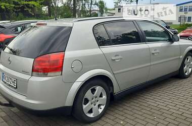 Хетчбек Opel Signum 2003 в Любомлі