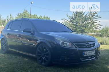 Хэтчбек Opel Signum 2005 в Синельниково