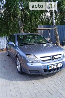 Хетчбек Opel Signum 2004 в Миргороді