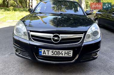 Хетчбек Opel Signum 2007 в Калуші