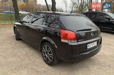 Хэтчбек Opel Signum 2007 в Киеве