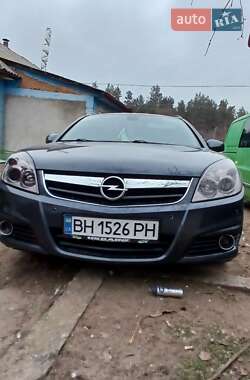 Хетчбек Opel Signum 2006 в Саврані