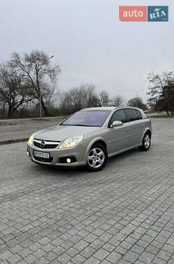 Хетчбек Opel Signum 2006 в Запоріжжі