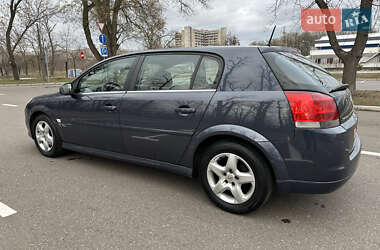 Хэтчбек Opel Signum 2007 в Николаеве