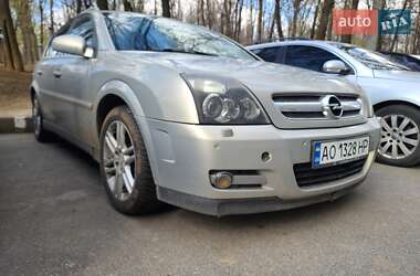Хэтчбек Opel Signum 2005 в 