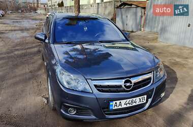 Хэтчбек Opel Signum 2007 в 