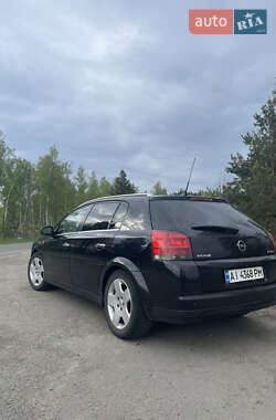 Хэтчбек Opel Signum 2006 в 