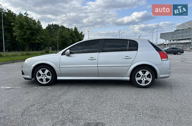 Хэтчбек Opel Signum 2008 в 