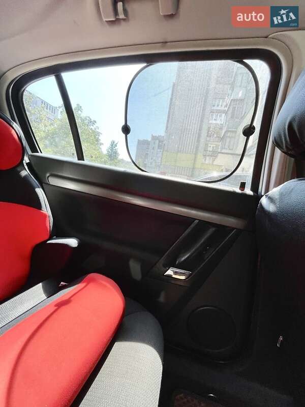 Хэтчбек Opel Signum 2003 в Львове