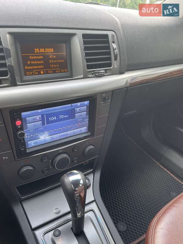 Хэтчбек Opel Signum 2008 в Львове