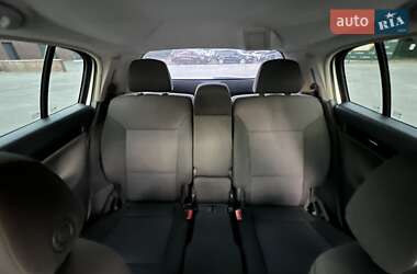 Хэтчбек Opel Signum 2003 в 