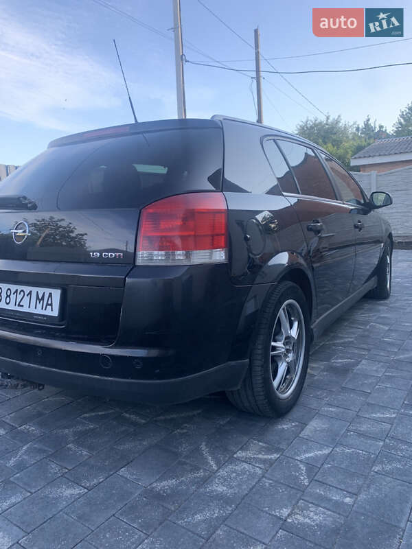 Хэтчбек Opel Signum 2004 в Виннице фото 9 Хэтчбек Opel Signum 2004 в Виннице