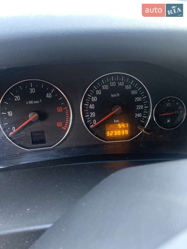 Хэтчбек Opel Signum 2004 в Виннице фото 19 Хэтчбек Opel Signum 2004 в Виннице