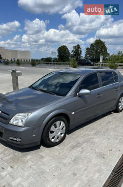 Хетчбек Opel Signum 2004 в Обухові