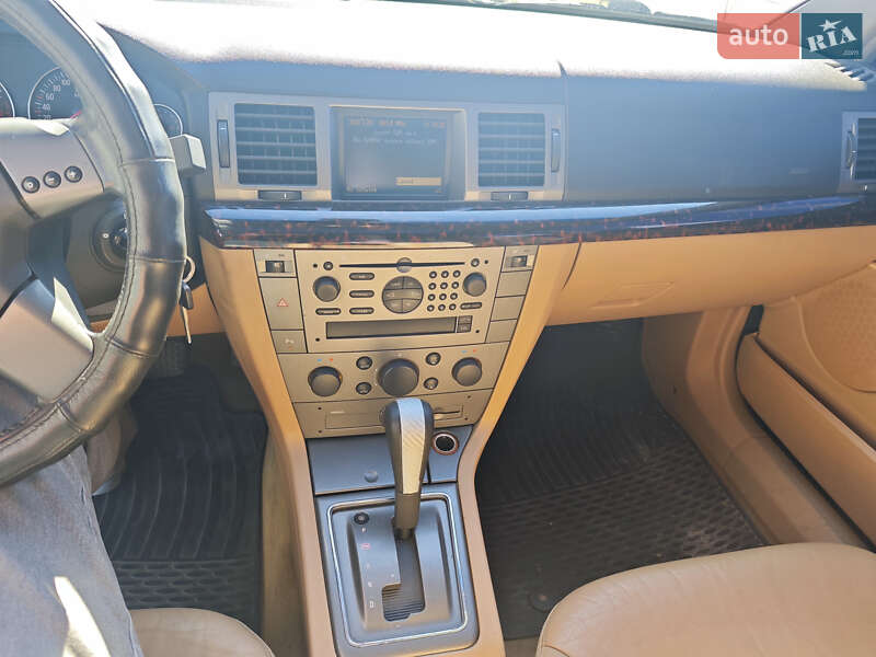 Хетчбек Opel Signum 2004 в Кропивницькому
