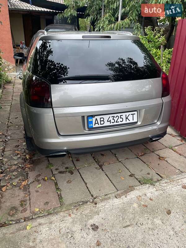 Хетчбек Opel Signum 2003 в Вінниці