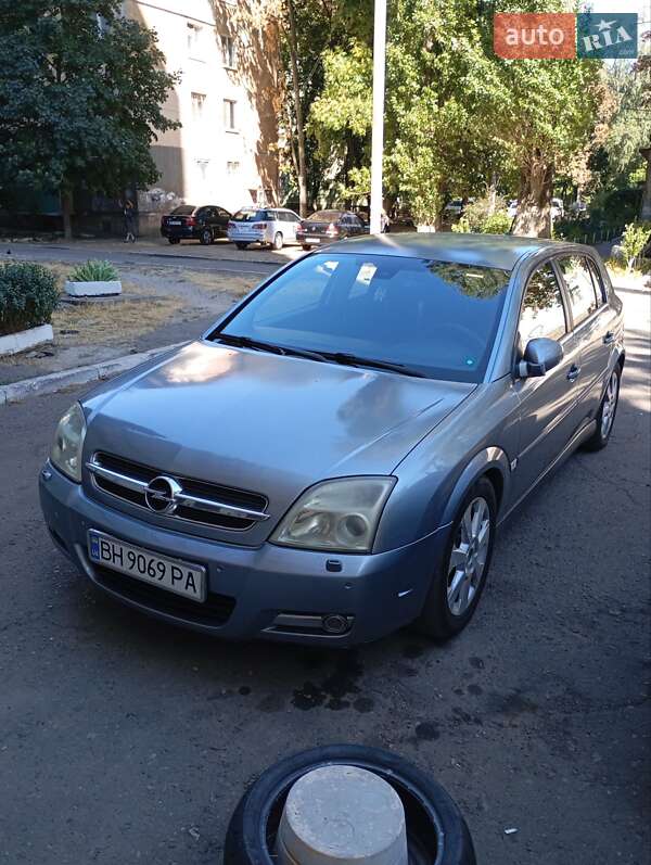 Хетчбек Opel Signum 2003 в Одесі