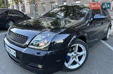 Хэтчбек Opel Signum 2003 в 