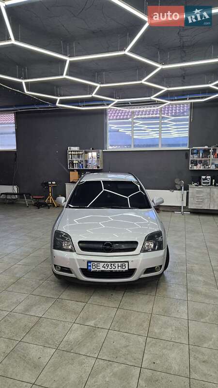 Хэтчбек Opel Signum 2003 в Николаеве фото 2 Хэтчбек Opel Signum 2003 в Николаеве