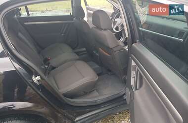 Хэтчбек Opel Signum 2005 в 