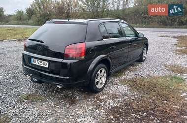 Хэтчбек Opel Signum 2005 в  фото 8 Хэтчбек Opel Signum 2005 в
