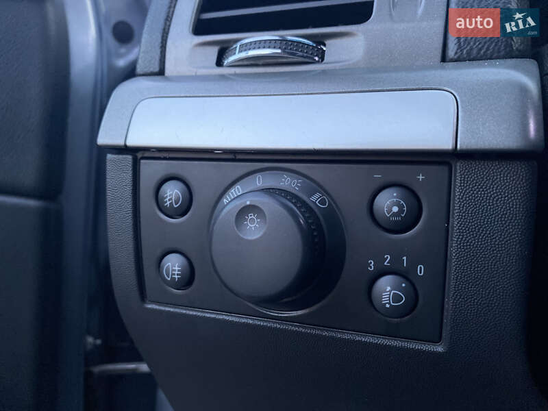 Хетчбек Opel Signum 2007 в Миколаєві