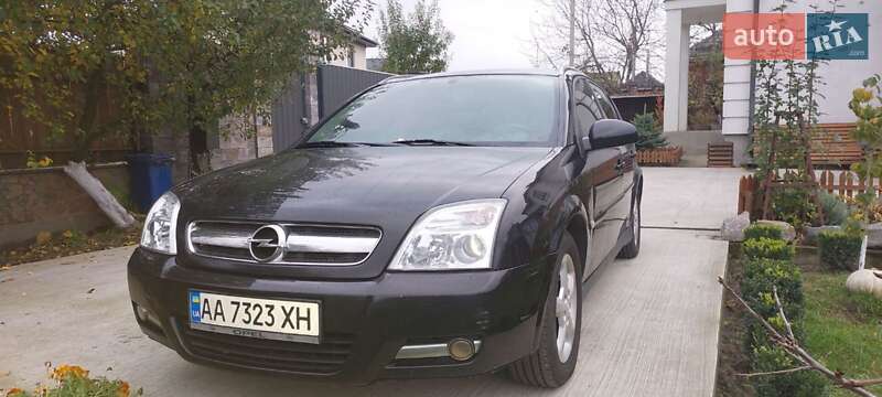 Opel Signum 2005