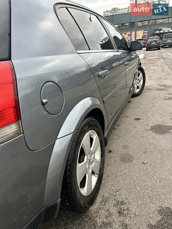 Хэтчбек Opel Signum 2004 в Харькове фото 8 Хэтчбек Opel Signum 2004 в Харькове