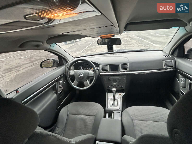 Хэтчбек Opel Signum 2004 в Харькове фото 13 Хэтчбек Opel Signum 2004 в Харькове