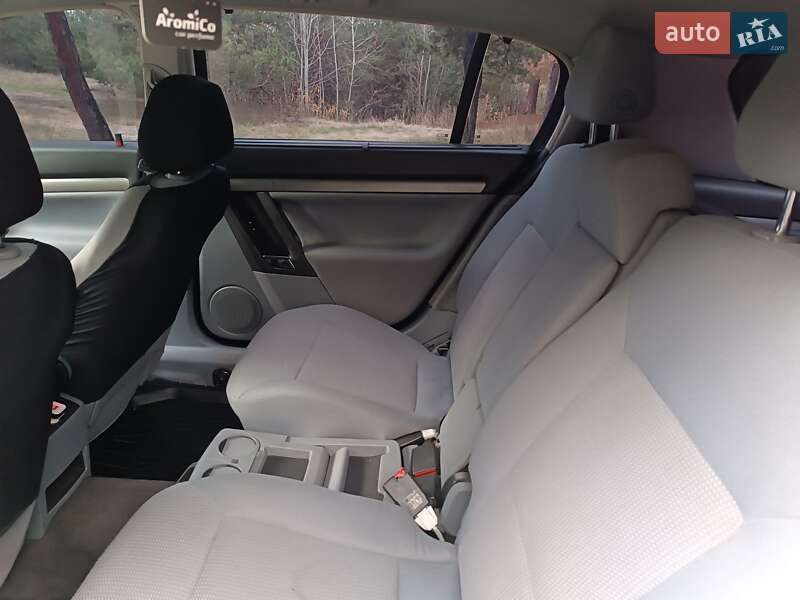 Хетчбек Opel Signum 2003 в Павлограді