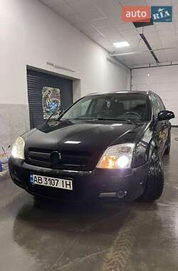 Хэтчбек Opel Signum 2004 в Изюме