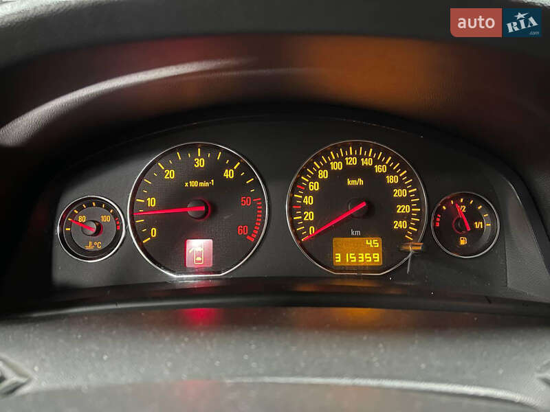 Хэтчбек Opel Signum 2004 в Изюме фото 15 Хэтчбек Opel Signum 2004 в Изюме