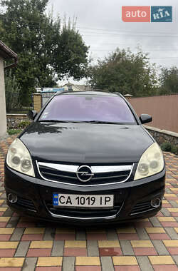 Хетчбек Opel Signum 2008 в Умані