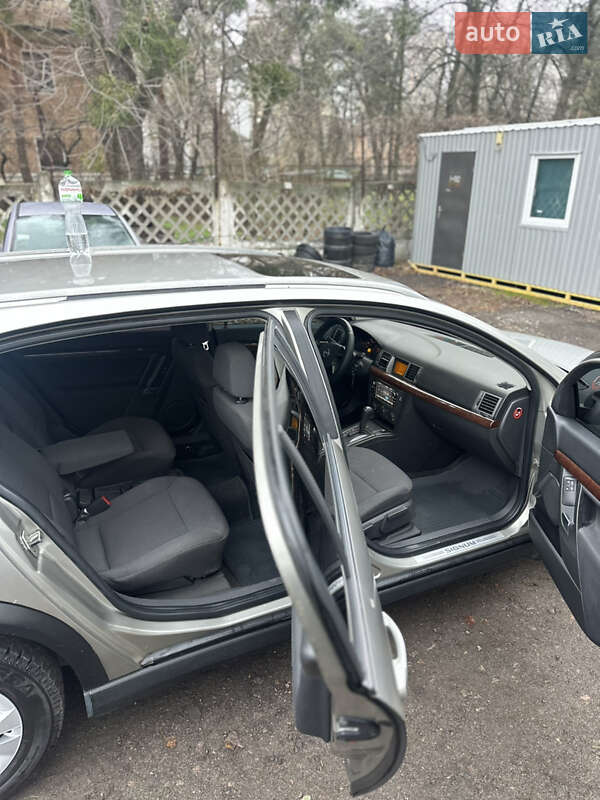 Хетчбек Opel Signum 2003 в Києві