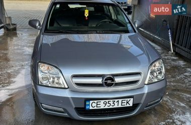 Хетчбек Opel Signum 2003 в Банилеву-Підгірному
